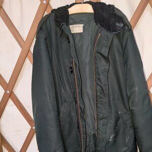1981 Vintage Canadian Navy Parka  Medium Long, corduroy lined hood